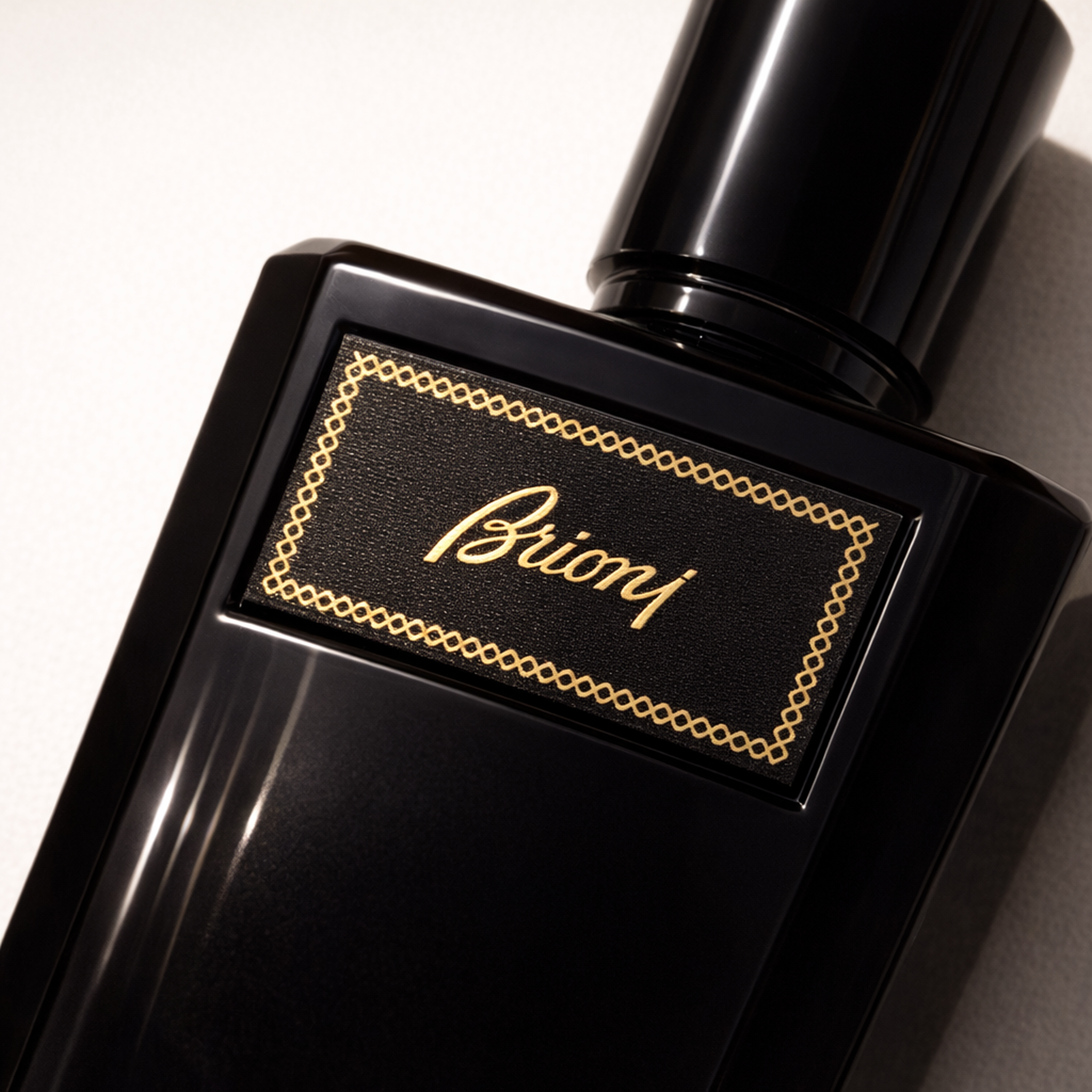 Brioni by Brioni EDP for Men Intense fragrance details image