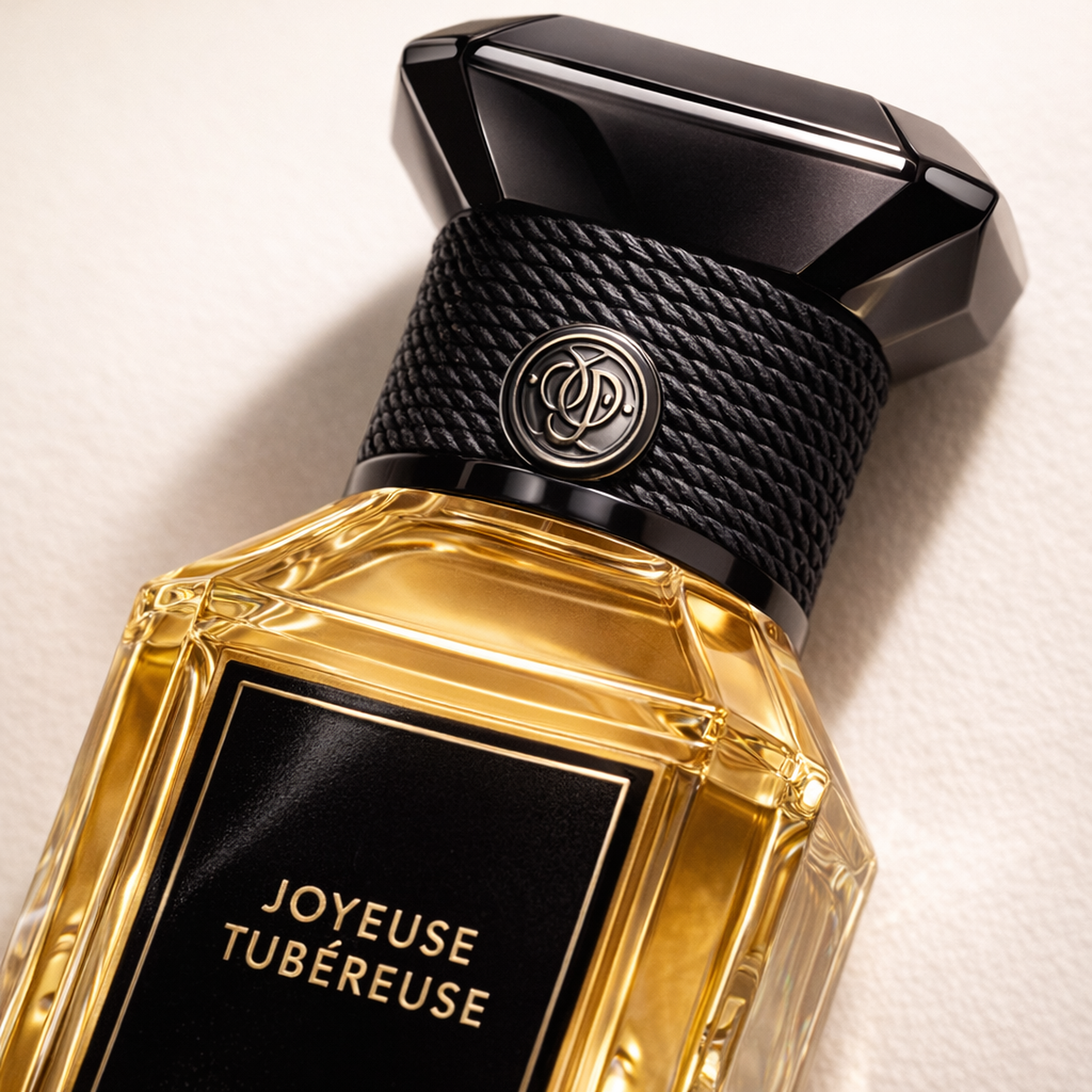 Guerlain L'art & la Matiere Joyeuse Tubereuse EDP fragrance details image