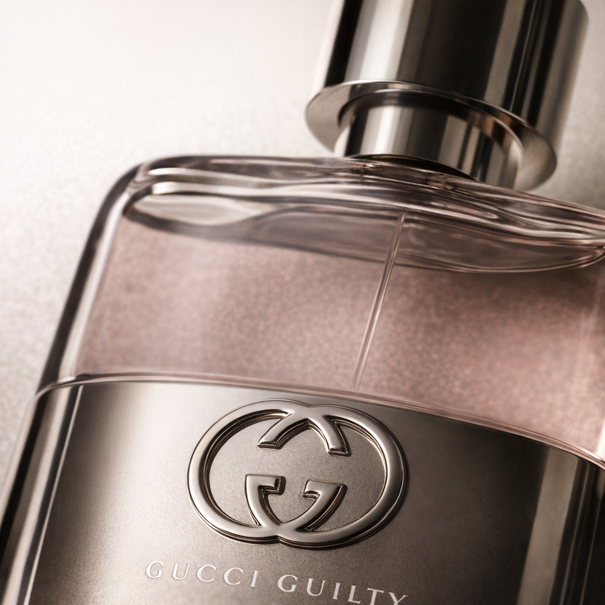 Gucci Guilty Pour Femme EDP Gift Set for Her 3 fragrance details image