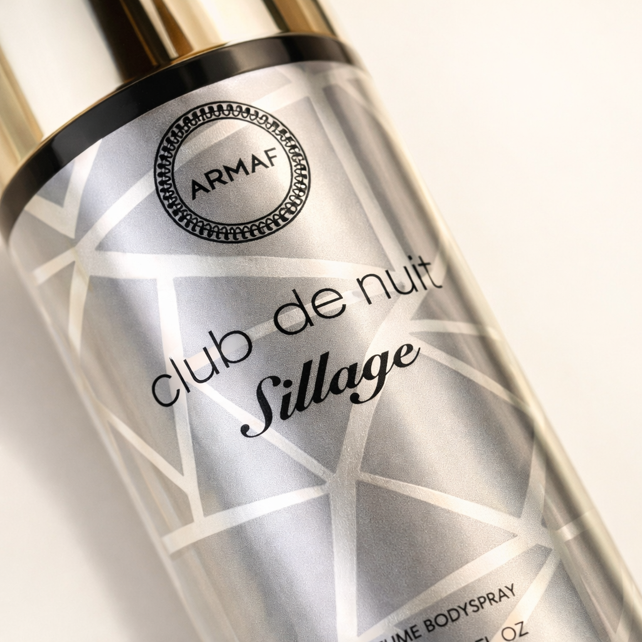 Armaf Club De Nuit Sillage Body Spray macro label detail gallery showcase