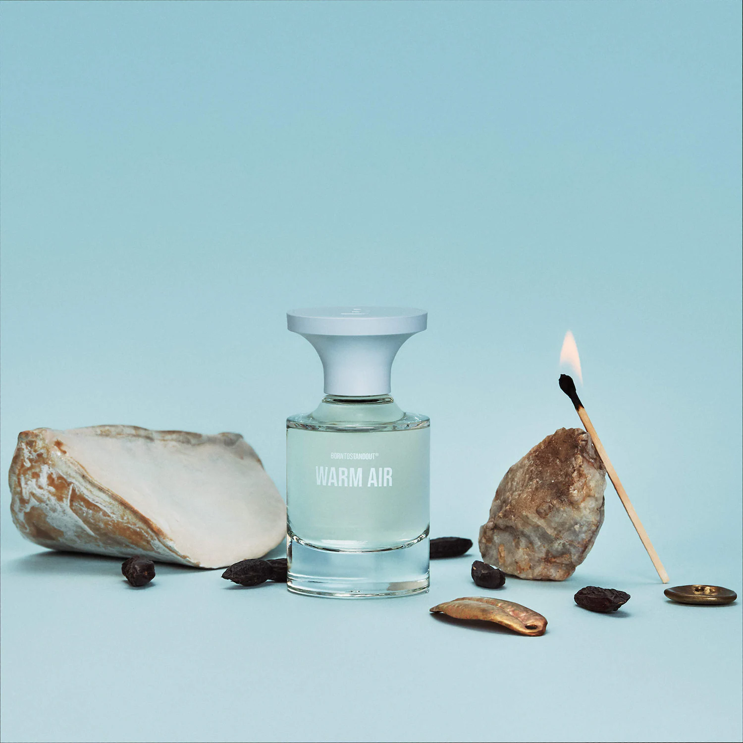 BORNTOSTANDOUT Warm Air Eau Intimite fragrance notes image
