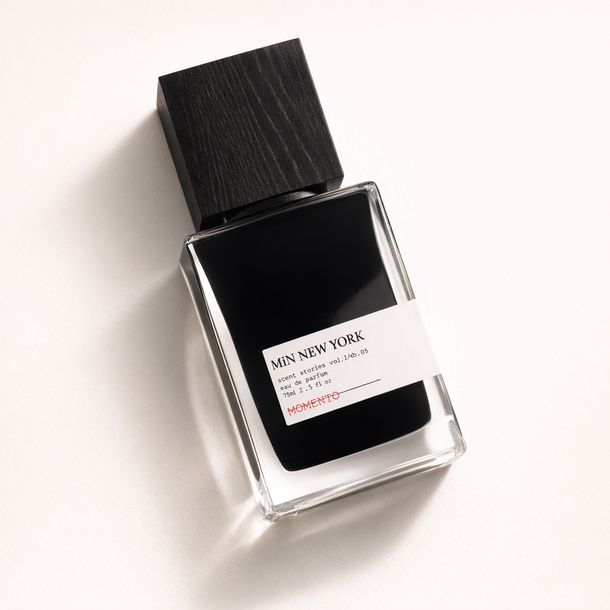 Min New York Momento Travel EDP angled still-life gallery showcase