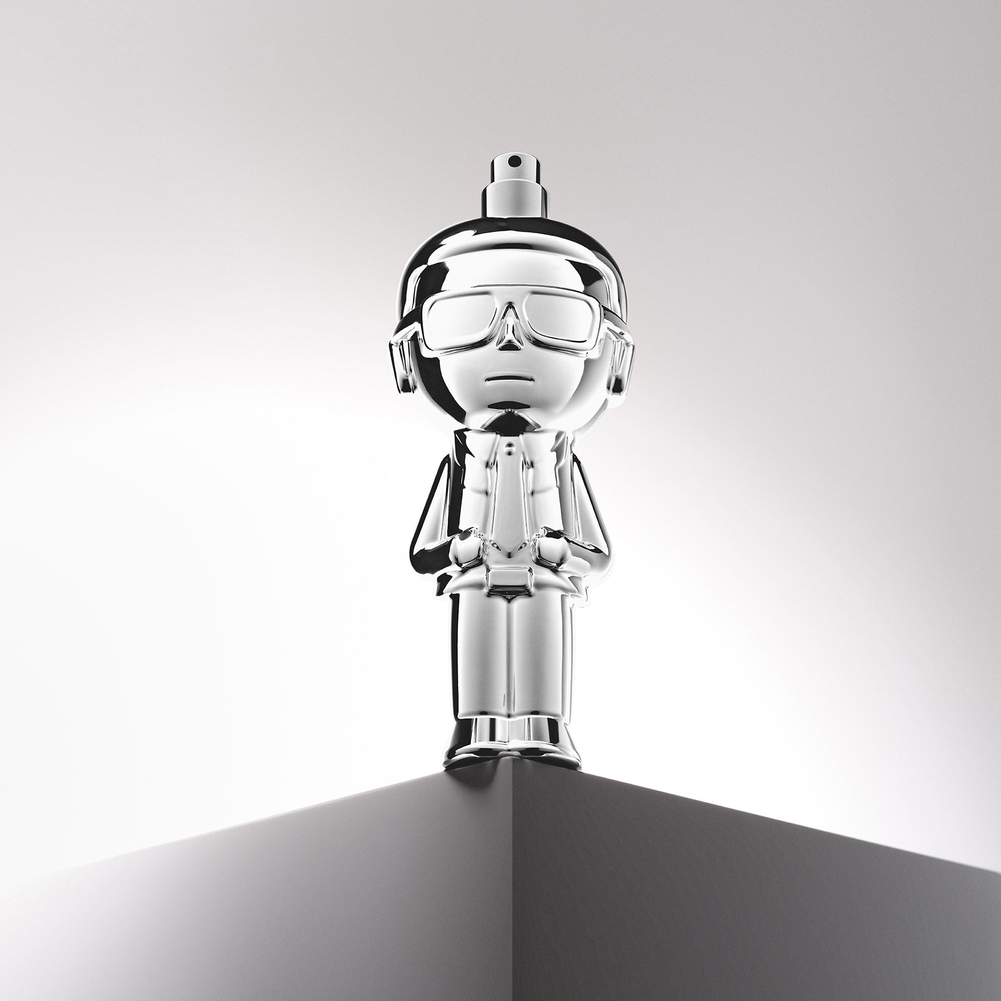 Karl Lagerfeld Ikonik Pour Homme EDP Gift Set