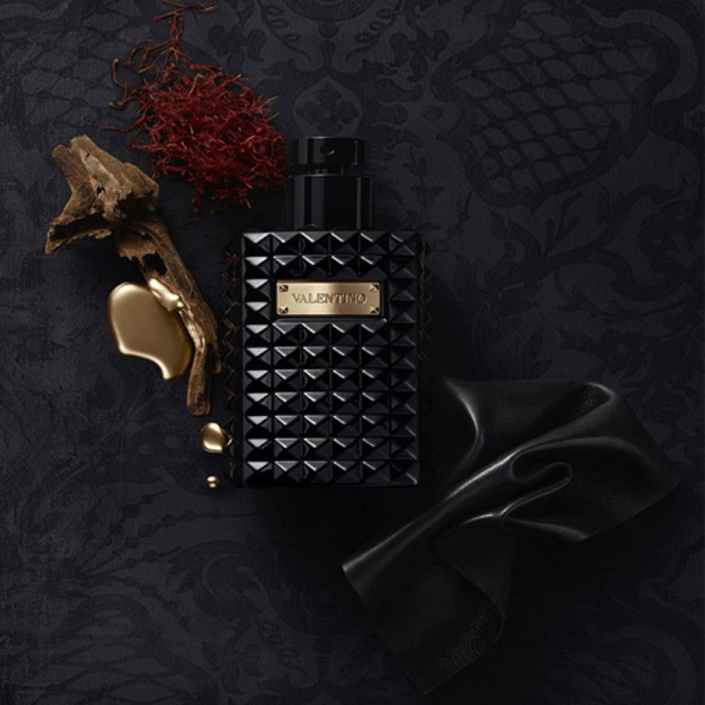 Valentino Noir Absolu Oud Essence EDP | My Perfume Shop