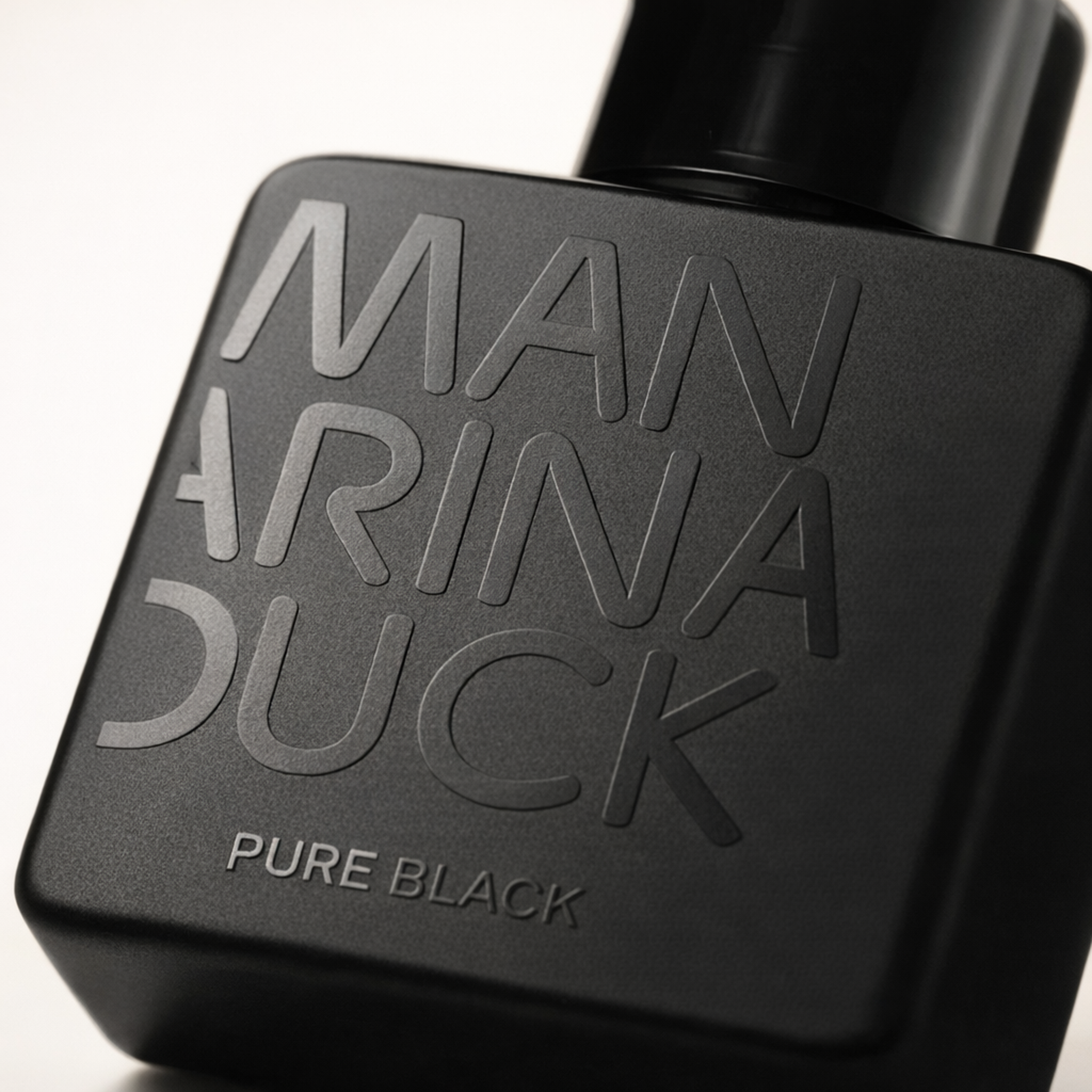 Mandarina Duck Black EDT For Men macro label detail gallery showcase