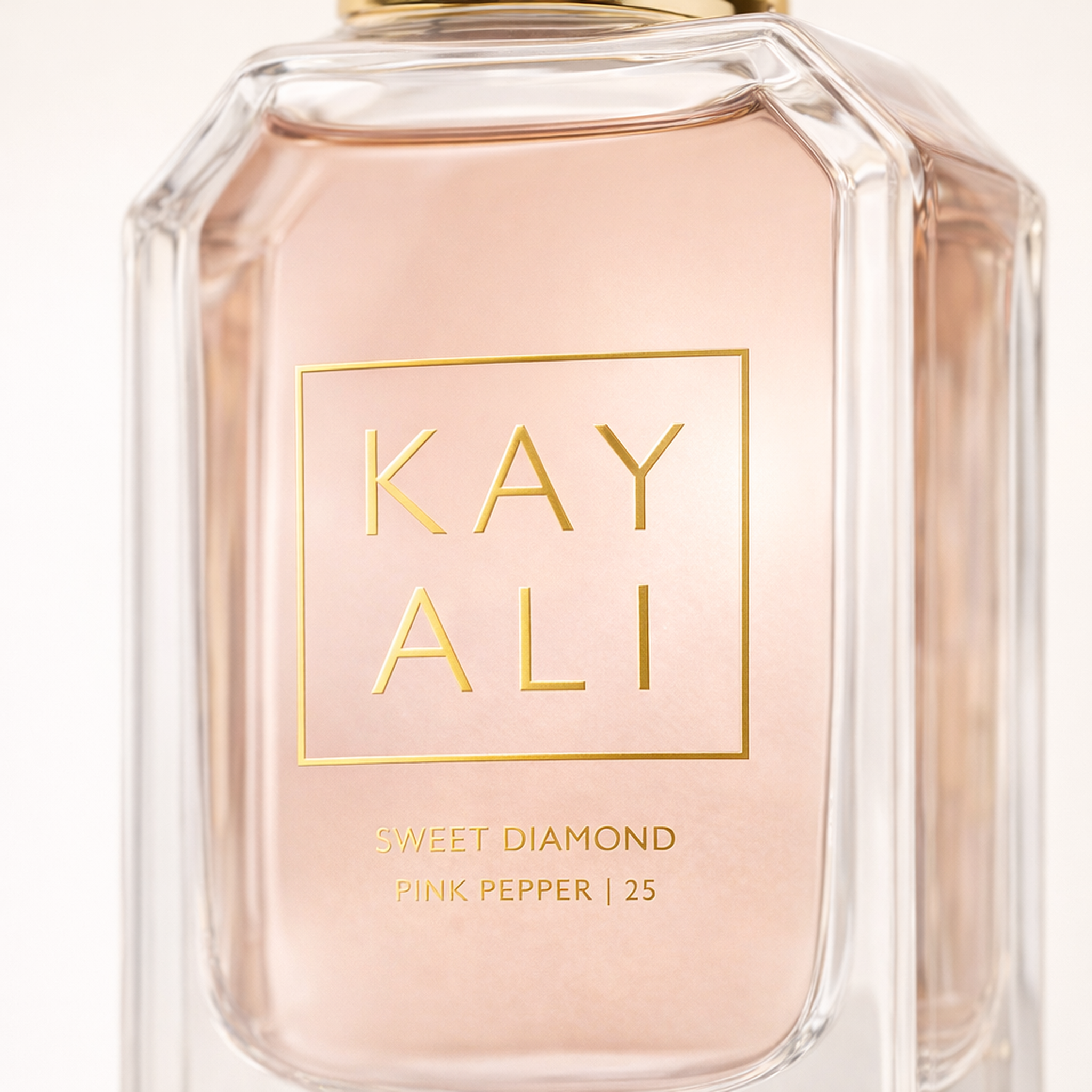 Kayali Sweet Diamond Pink Pepper 25 EDP macro label detail gallery showcase
