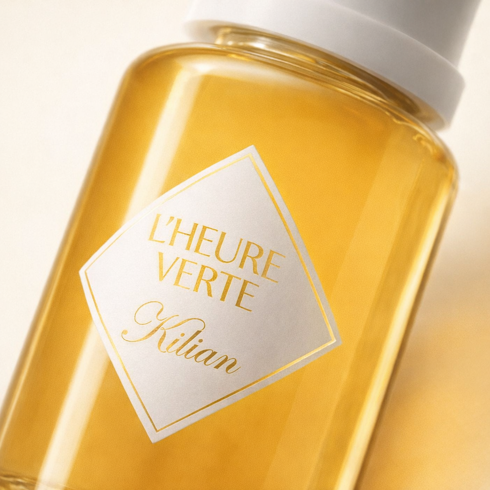 Kilian L'heure Verte EDP Refill macro label detail gallery showcase