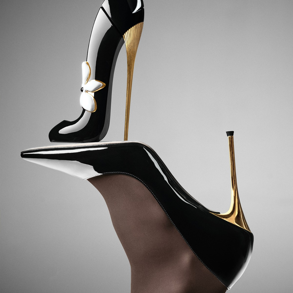 Carolina Herrera Good Girl Jasmine Absolute EDP fragrance details image