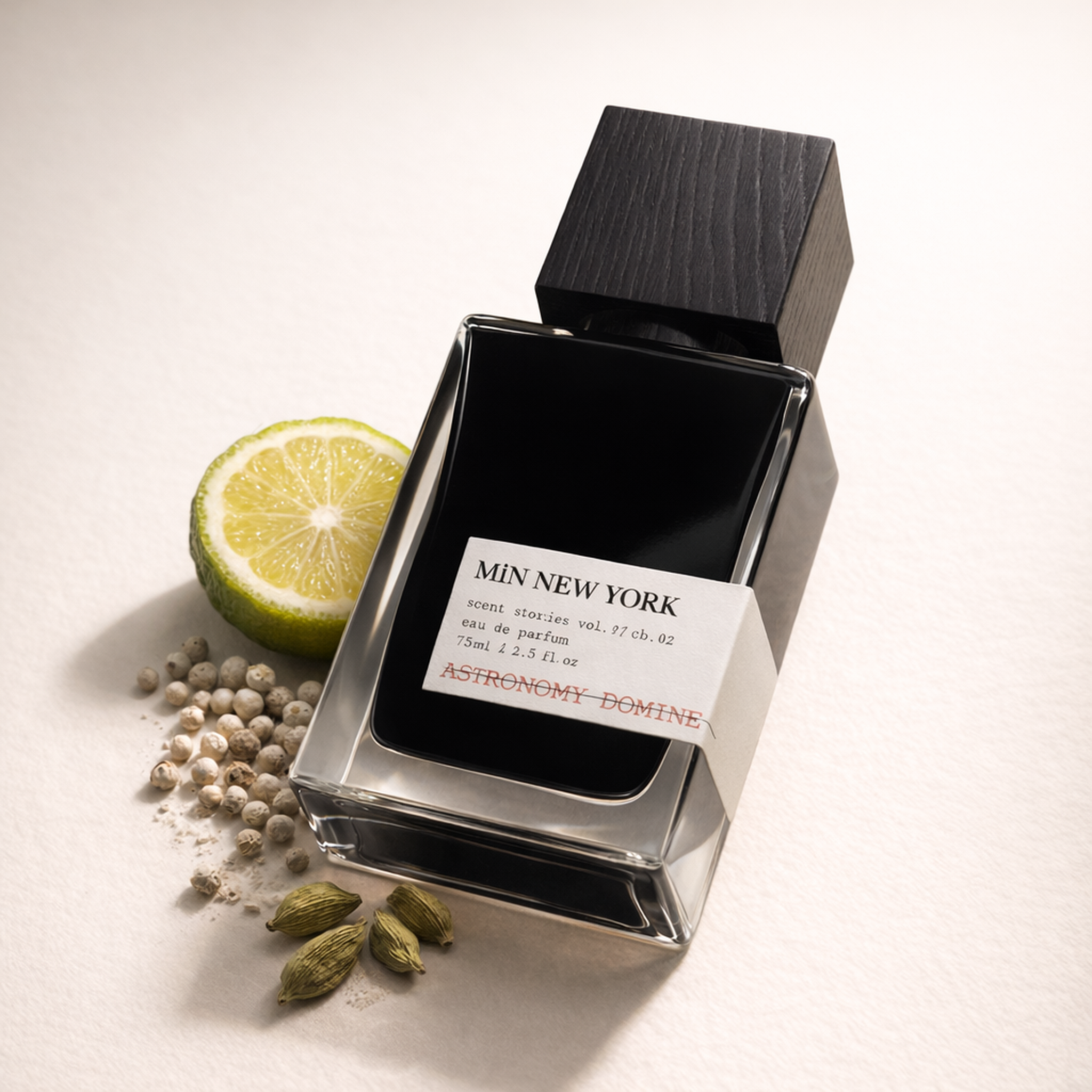 Min New York Astronomy Domine EDP fragrance notes image