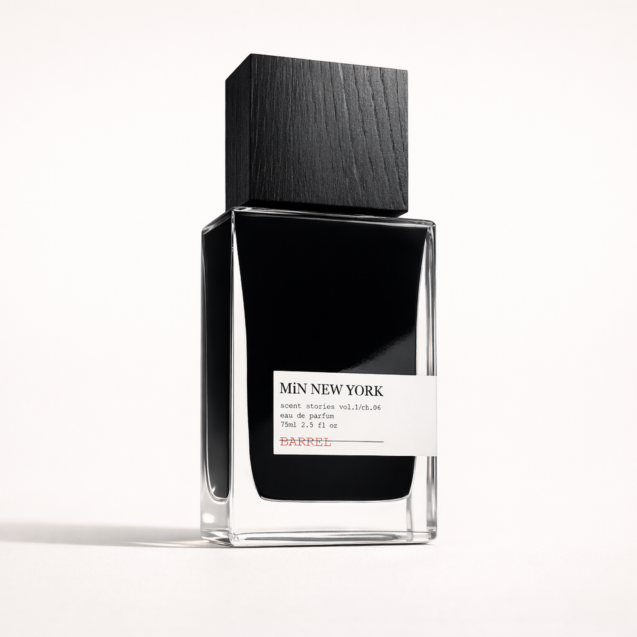 Min New York Barrel EDP low three-quarter hero gallery showcase