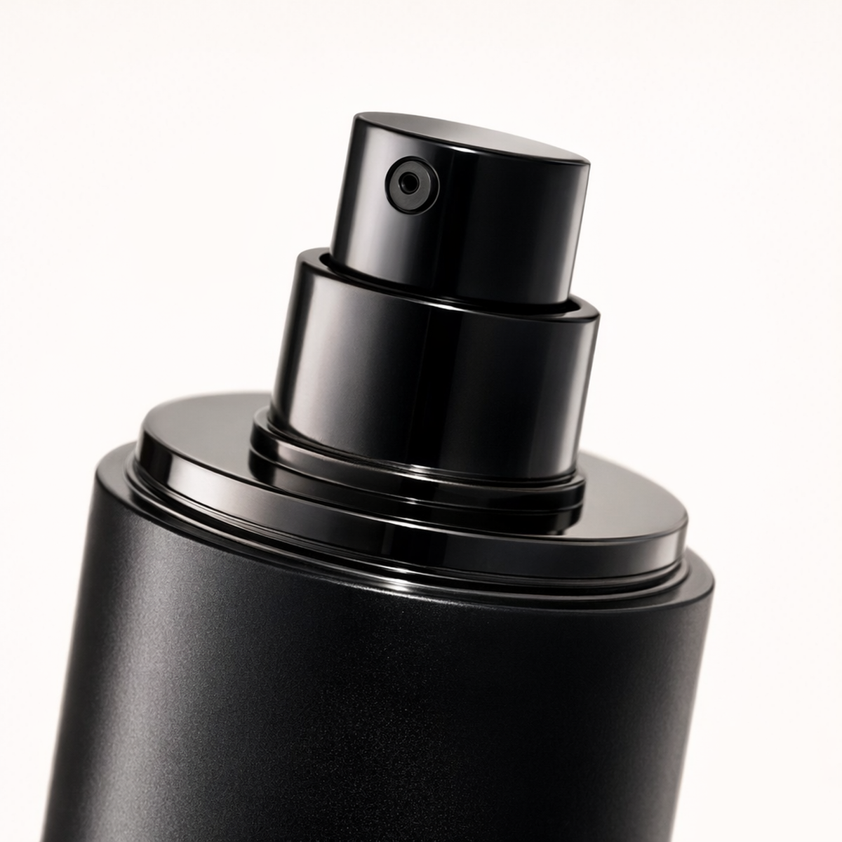 Min New York Coda Hair Mist cap macro detail gallery showcase