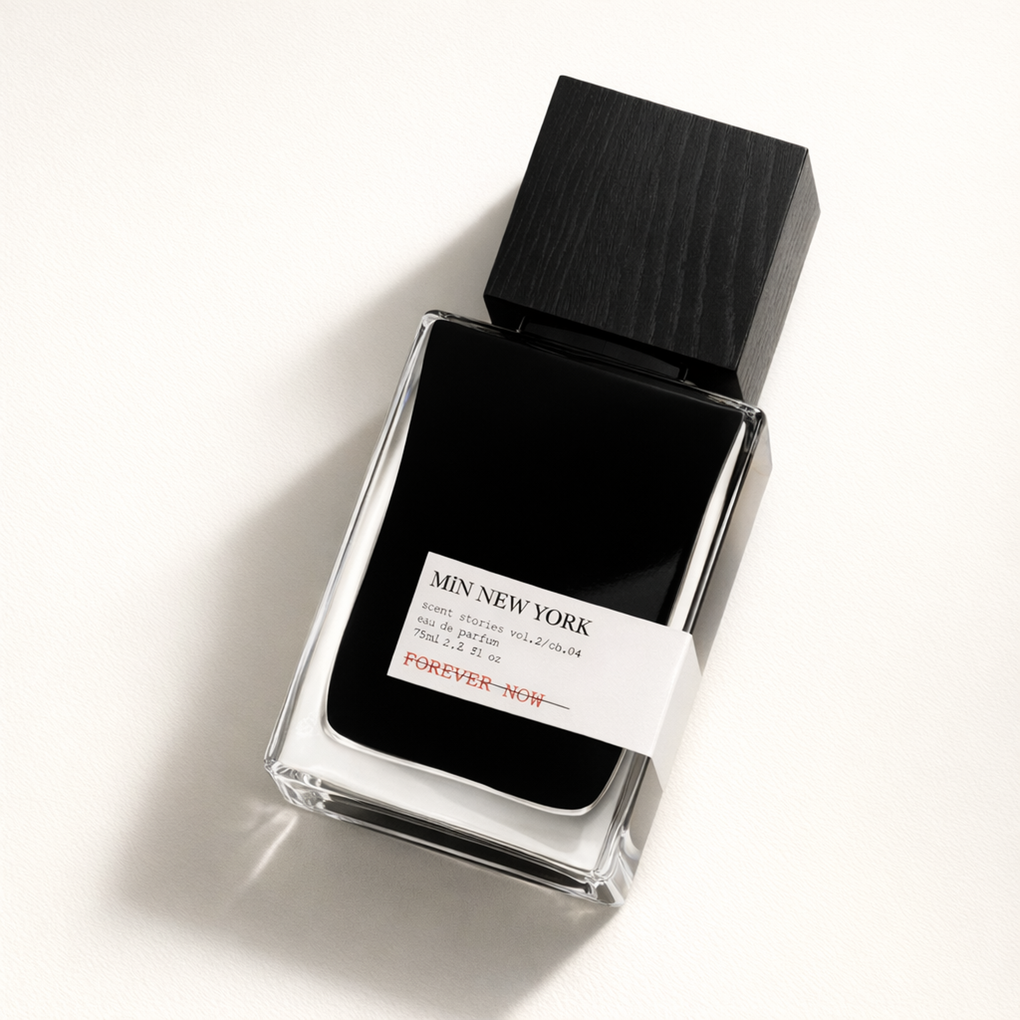 Min New York Forever Now Travel EDP angled still-life gallery showcase